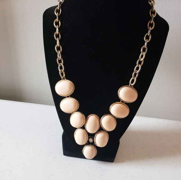 FASHION JEWELRY NECLACES - Picture 2 of 2